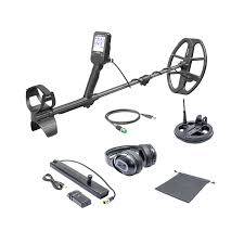 Détecteur de métaux étanche Legend Pro Pack neuf, prêt à être expédié, avec bobines de recherche DD de 11 et 6 pouces - Product Image 2