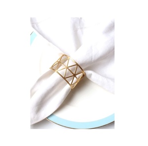 Accesorios DE MESA DE BODA Diseño elegante Anillos de servilleta de latón de color dorado Anillo de servilleta hecho a mano de alta calidad Producto superior más vendido - Product Image 2