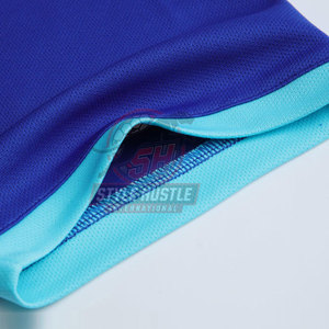 Camiseta de Fútbol Profesional Fabricada en Diferentes Colores, Material Duradero 100% Poliéster, Antiarrugas - Product Image 3