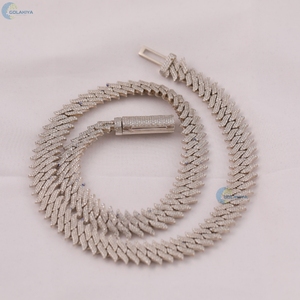 Cadena cubana de moissanita para hombre, collar de hip hop helado de 18MM, collar cubano personalizado de lujo chapado en oro blanco - Product Image 3