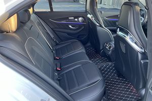 MERCEDES-AMG E63 S SEDÁN 2018 USADO CON VOLANTE A LA IZQUIERDA/DERECHA - Product Image 5