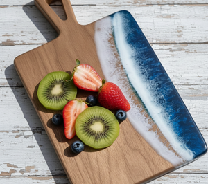 Planche à découper en bois et résine personnalisée, bois naturel de haute qualité, résine époxy durable, planche de cuisine 100% écologique, passe au lave-vaisselle - Product Image 3