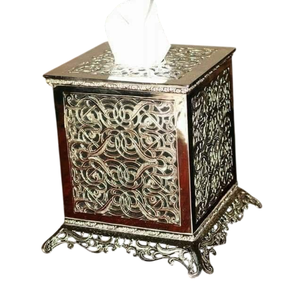 Exclusivo Dispensador de Servilletas Metálico con Acabado Cromado Ondulado Plateado, Accesorios Elegantes para Decoración del Hogar a Precio de Mayorista - Product Image 4