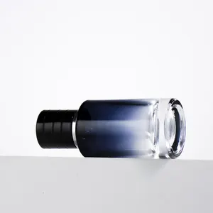 Bouteille de parfum vide en verre transparent rechargeable de luxe de haute qualité de 30ml avec vaporisateur et bouchon