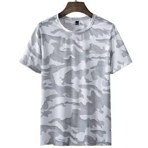 เสื้อยืดผ้าตาข่ายไหมน้ำแข็งสำหรับผู้ชายทรงหลวมลำลองฤดูร้อนแห้งเร็วขนาดใหญ่ระบายอากาศลายพรางเสื้อแฟชั่นแขนสั้น - Product Image 1