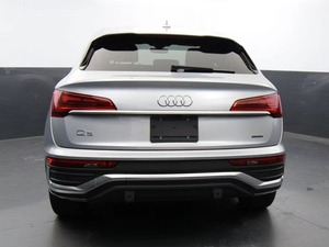 Audi Q5 Sportback Quattro Premium Plus 45 2024, Volante a la Izquierda, Automático, Cuero de Lujo, Cámara Trasera, Motor de 8L, Techo de Aluminio - Product Image 6