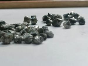 Diamant brut à point unique naturel Machines industrielles dures russes Habillage Meulage Outils de coupe Abrasifs Carat 5ct - Product Image 4