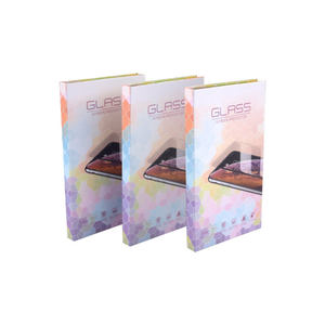 Boîte cadeau de luxe personnalisée en gros pour coque de téléphone magnétique holographique avec protection d'écran en verre trempé et doublure en EVA - Product Image 4
