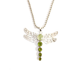 จี้ห้อยคอประดับเพชรหลายเม็ด น้ำหนัก 9.1 กรัม พร้อมกรอบแบบ Bezel Setting ชุบโรเดียม จี้รูปทรงศาสนาประดับคริสตัลเพชร ของขวัญเครื่องประดับที่สมบูรณ์แบบ - Product Image 1