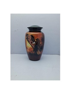 Urna Funeraria de Aluminio Estilo Americano con Diseño de Águila, 220 Pulgadas Cúbicas, de Brassworld India - Product Image 1