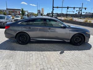 Utilisé 2018 Hon-da Accord 1.5T Sport FWD - Product Image 2