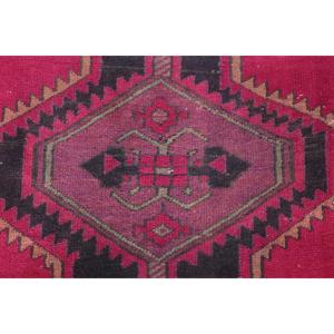 Alfombra Turca de 2.3x11.8 pies, Alfombra Vintage Tipo Runner, Alfombra de Lana con Diseño de Camuflaje Rojo y Negro - Product Image 5