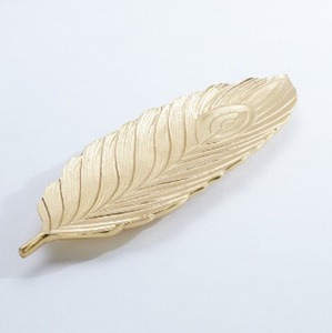 Bandeja Decorativa de Aluminio con Acabado Dorado para Servir, Adorno de Mesa para Decoración del Hogar - Product Image 2