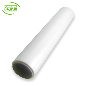 Película elástica hecha a mano de alta calidad, rollos grandes empaquetados en paletas de plástico LLDPE para embalaje industrial enviado a fábrica de Vietnam - Product Image 6