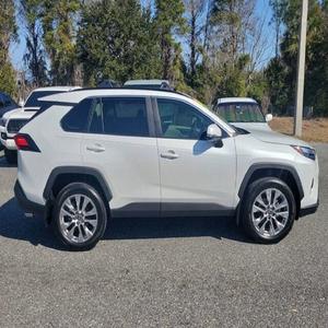 PRECIO IMPECABLE PARA Toyota RAV4 XLE 2025 - Product Image 2