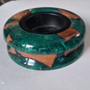 Brûleur à encens arabe en bois et résine de luxe pour la fragrance d'intérieur et la décoration du Moyen-Orient à prix réduit - Product Image 1
