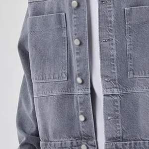 Haute qualité hommes coton blanc Denim surdimensionné veste entièrement personnalisé Vintage lavage à l'acide Denim collège Detroit veste 2026 - Product Image 6