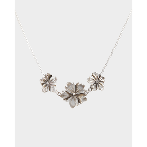 Collier Triple Fleur en Coquillage Plaqué Rhodium - Product Image 3