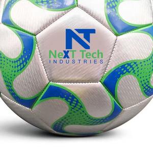 Balón de entrenamiento de fútbol Material de PU para fines de entrenamiento con diseño personalizado y logotipo personalizado de Next Tech Industries - Product Image 5