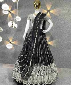 Lourd exclusif designer indien Lehenga Choli avec chemisier avec Dupatta dernier nouveau concepteur prix le plus bas dans les vêtements ethniques ApparelGarment - Product Image 4