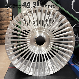 גלגלי פורג' בהתאמה אישית 22 24 26 אינץ' עם מכסה צף בצבע כסוף מוברש 5x120 6x139.7 5x130 למרצדס AMG מייבאך S ב.מ.וו X5 X6 X7 SUV - Product Image 2