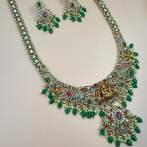 Ensemble de bijoux de mariage traditionnels et à la mode en cuivre indien pour femmes, ensemble de boucles d'oreilles et de collier - Product Image 1