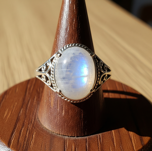 Bague de mode élégante en argent 925 cristal de pierre de lune bleue de haute qualité avec placage à l'or rose cadeau de fête de mariage à la mode - Product Image 3