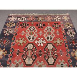 Alfombra Kilim Turca Vintage de 5.7x10.5 pies (175x320 cm), Alfombra de Lana con Diseño de Plantas y Árboles Rojos - Product Image 4