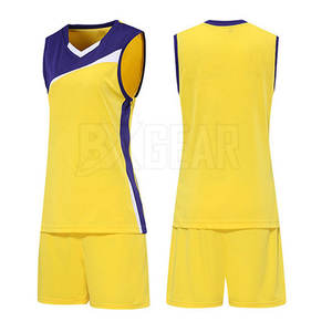 El mejor uniforme de voleibol de alta calidad diseñado para una máxima protección y hecho de tela de poliéster duradera - Product Image 1