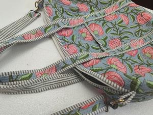 Sac bandoulière matelassé Kantha en coton fait main, sac à bandoulière ouvert d'été, rembourrage doux, sangle réglable, qualité d'exportation en gros - Product Image 3
