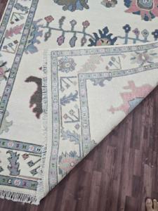 พรมปูพื้นขนสัตว์สไตล์วินเทจถักมือด้วยลวดลายแอบสแตรกปรับขนาดได้สำหรับห้องนั่งเล่นหรือห้องรับประทานอาหาร - Product Image 3