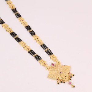 Colgante de Mangalsutra tradicional para mujer, cobre chapado en oro, latón, Chapado, joyería de temporada de boda con regalo de Oro Laminado - Product Image 2