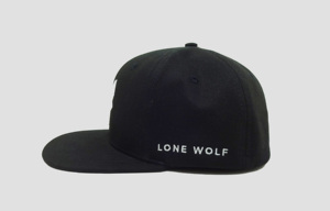 Chapeau à bords plats structuré à profil haut avec logo personnalisé, Streetwear de haute qualité pour adultes, fabriqué en usine au Vietnam - Product Image 3