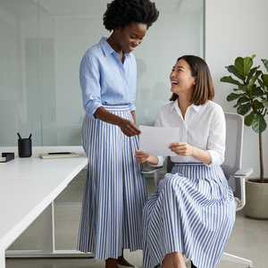 <span class=keywords><strong>Pantaloni</strong></span> Estivi Casual da Donna <span class=keywords><strong>in</strong></span> Tessuto Oxford Traspirante, Vestibilità Ampia, Taglio Bootcut, Vita Alta, <span class=keywords><strong>in</strong></span> <span class=keywords><strong>Lino</strong></span>-Cotone - Product Image 2