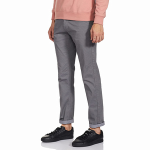 Design personnalisé Pantalons de survêtement décontractés pour hommes Pantalons droits en toile légère pour le jogging Vêtements de sport à la mode - Product Image 3
