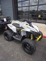 Quad sport pour jeunes Can-AmS Renegade 110 EFI 2026 à forte demande, refroidissement par air, transmission automatique CVT, démarrage électrique