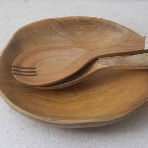 Tazón de Madera Ecológico con Diseño de Esmalte para Servir Frutas y Ensaladas, Hecho a Mano, Diseño de Lujo para Fiestas - Product Image 1