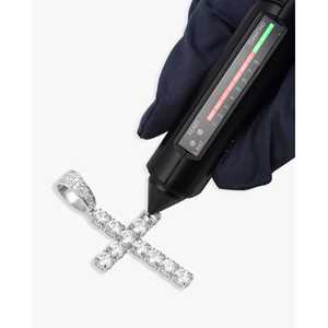 จี้กางเขนประดับเพชรโมอิสซาไนต์ทอง 14K พร้อมจี้เสริม - Product Image 3