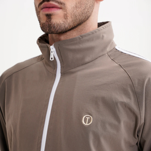 Ensemble survêtement deux pièces pour homme, veste zippée et pantalon de jogging, coupe-vent, en nylon écologique, personnalisable avec logo, vente en gros, collection 2024 - Product Image 4