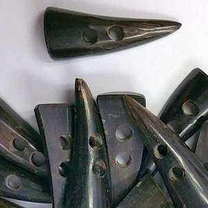 Botón de palanca de cuerno de búfalo real natural para abrigos, chaquetas y prendas de punto Accesorio de ropa ecológico hecho a mano - Product Image 2