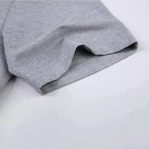 Polo de manga corta informal para hombre con semi-cremallera de buena calidad al por mayor, polo con bloqueo de color - Product Image 5