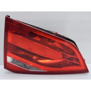 LUZ DE FRENO TRASERA IZQUIERDA INTEGRADA EN LA PUERTA AUDI A4 Sedán 8K5945093D (11>14) - Product Image 1