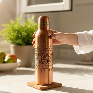 Colección de Botellas Decorativas de Cobre Tallado de Anatolia - Product Image 2