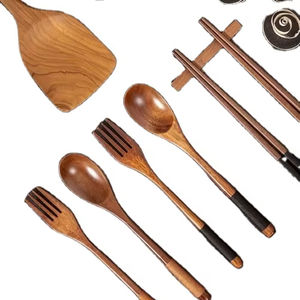 Vente en gros d'ustensiles en bambou naturel personnalisables Collection de cuisine en bois durable - Product Image 1