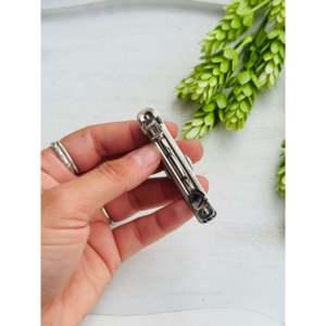 กิ๊บติดผมทำมือจากเขาควายสีขาวและเงินสเตอร์ลิงของแดนนี่ เฮนิโอ - Product Image 4