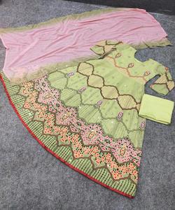 Robe prête à porter avec fil épais broderie à la main pour femmes adultes vêtements traditionnels indiens pakistanais vêtements ethniques - Product Image 4