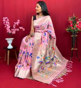 Saree en soie Pure Soft Pista Green Kanchivaram Pethani avec tissage Zari pur pour une tenue de fête par Fabzone - Product Image 2