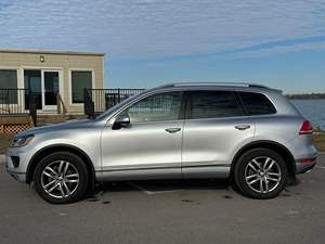 UTILISÉ LHD/RHD 2015 V0LKSWAGEN TOUAREG TDI LUX - Product Image 2