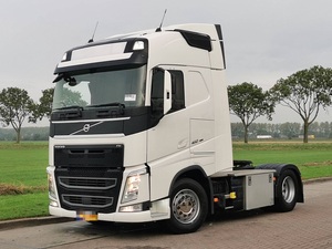 รถบรรทุกหัวลากมือสอง ปี 2020 วอลโว่ FH 460 ขับเคลื่อน 4x2 เครื่องยนต์ดีเซลคัมมินส์ เกียร์อัตโนมัติ ระบบกันสะเทือนแบบลม พวงมาลัยซ้าย ยูโร 5 สำหรับขนส่ง - Product Image 1