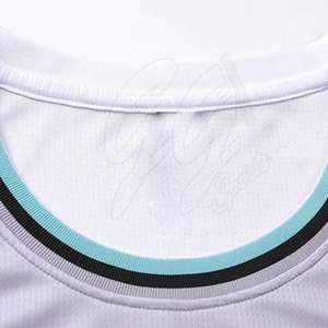 Ropa para deportes al aire libre Material de poliéster Alta calidad Mejor diseño Uniforme de baloncesto personalizado - Product Image 4